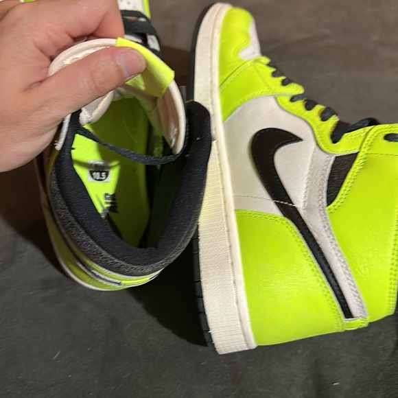 Nike Jordan 1 Retro High OG Visionaire Slightly used Size 10.5 - Picture 7 of 7